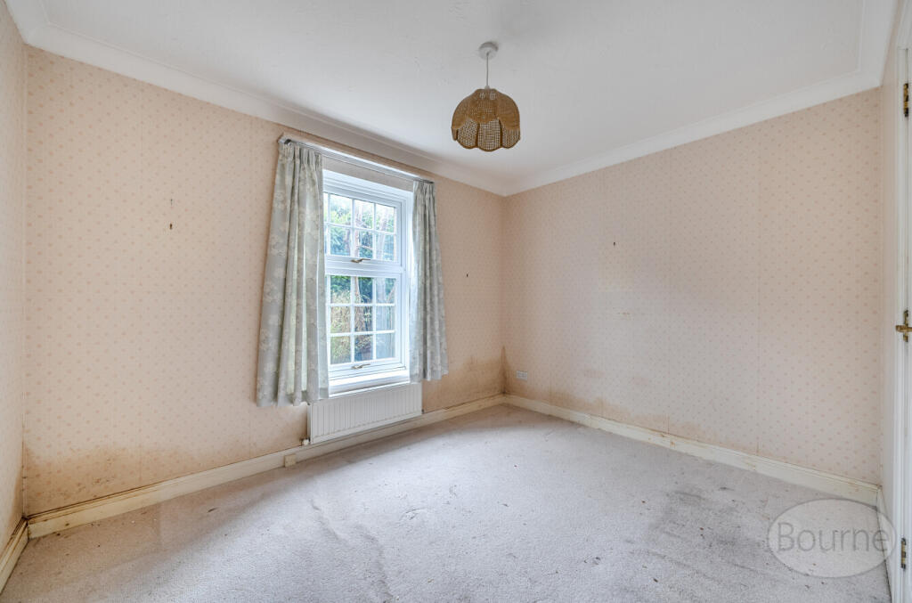 8034f1b1-638b-435...