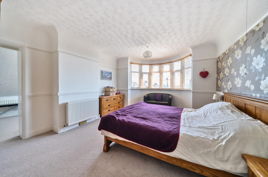 1291140-4-6824918...