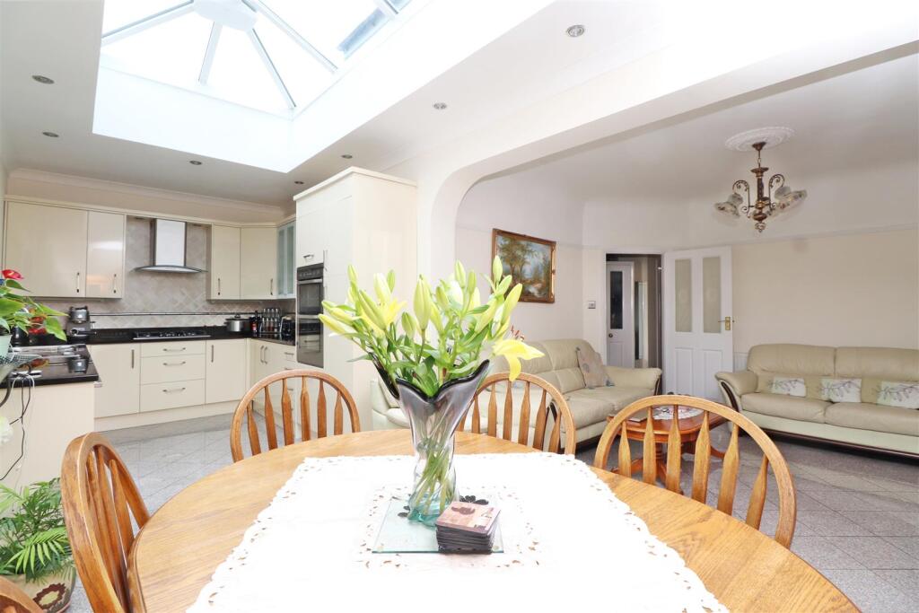 Lounge/Kitchen/Diner