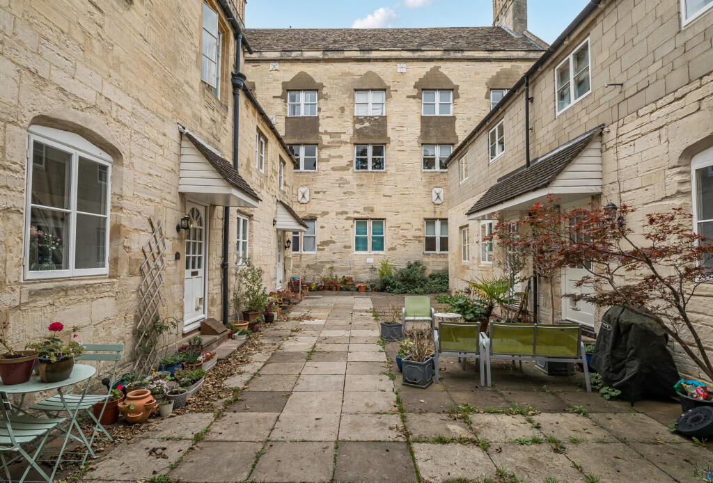 1365521-3-68ef6db...