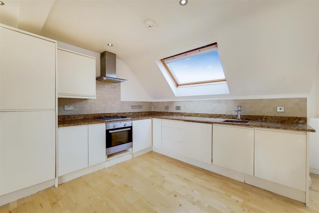8_Kitchen-Reception-0.jpg