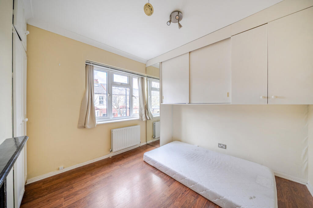 1383832-9-691dd2b...