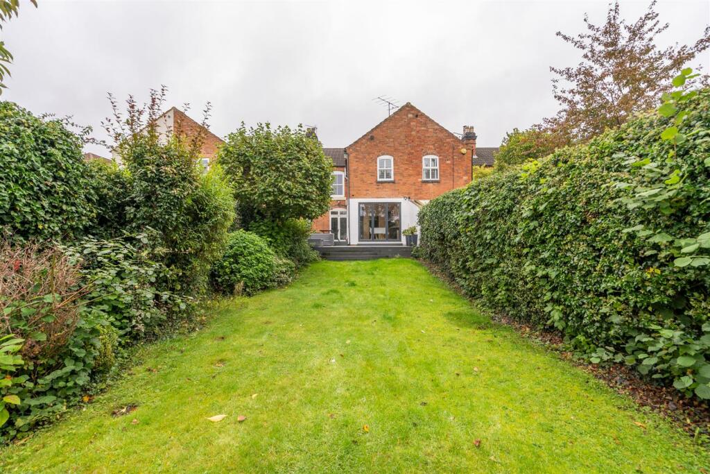 89 Richmond Road, Solihull, B92 7RR_28.jpg