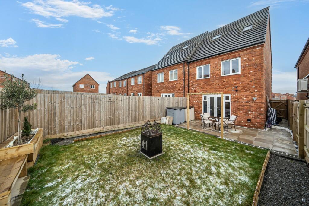 1395508-16-695d123c87573