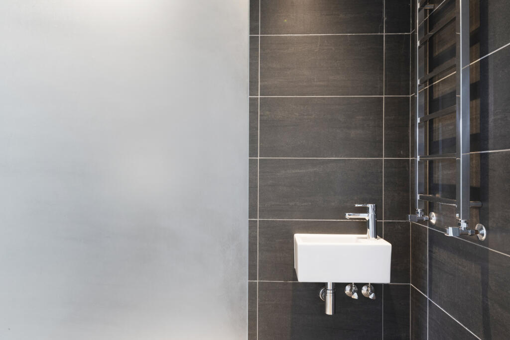 MILTON GROVE, 102-70