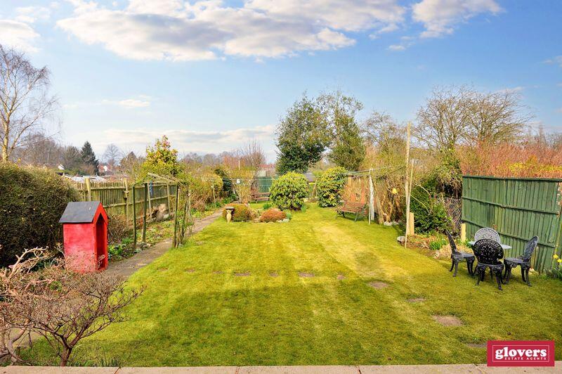 BACK GARDEN