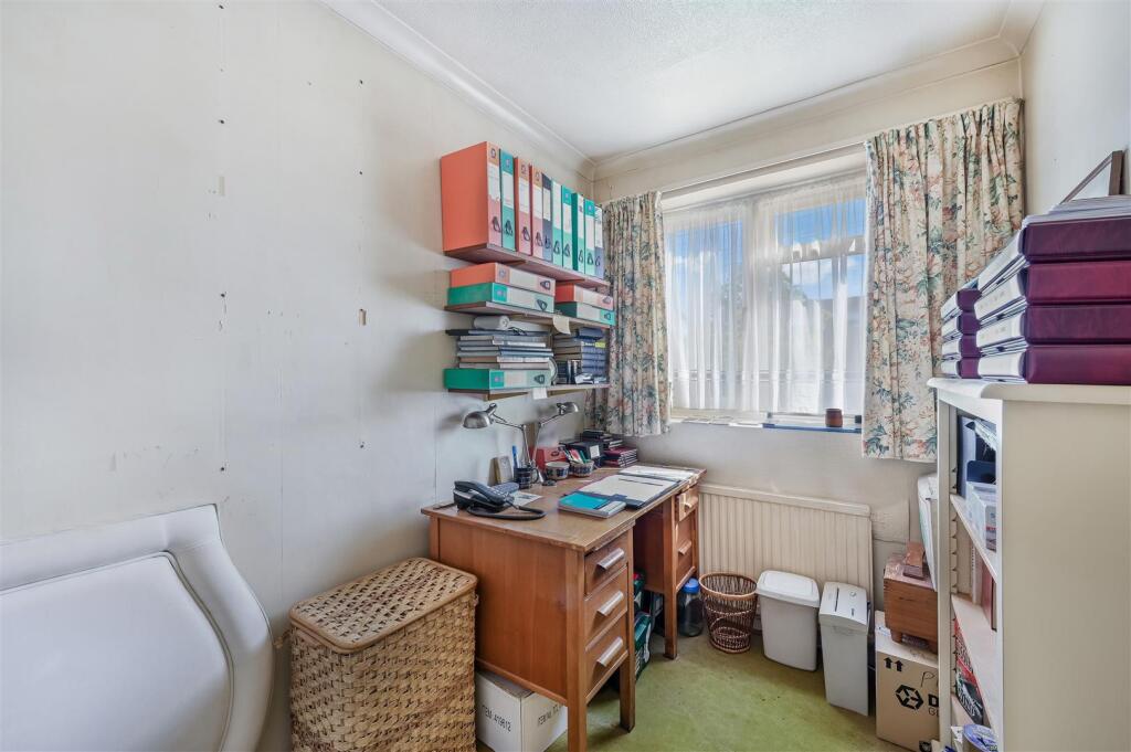 ALBERT ROAD, 120-17.jpg