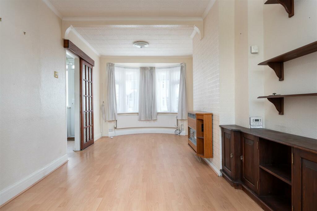 Living Room/Dining Room
