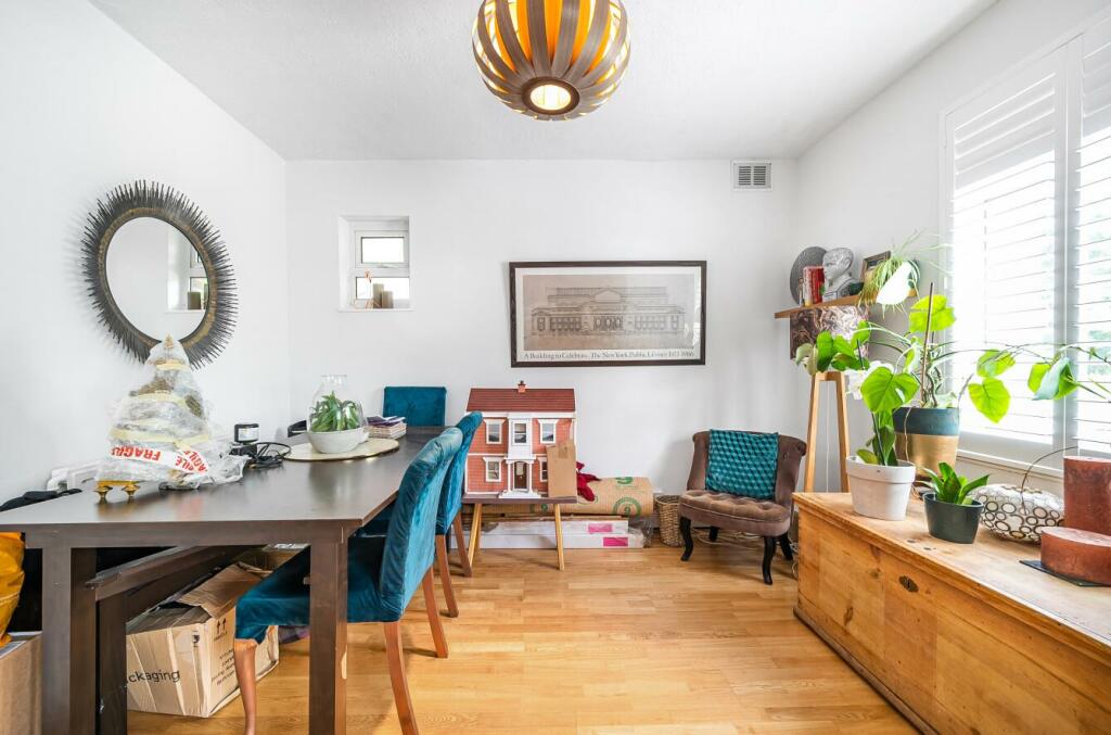 Davidson Frost-Wellings, DFW, Kipling Place, Stanm