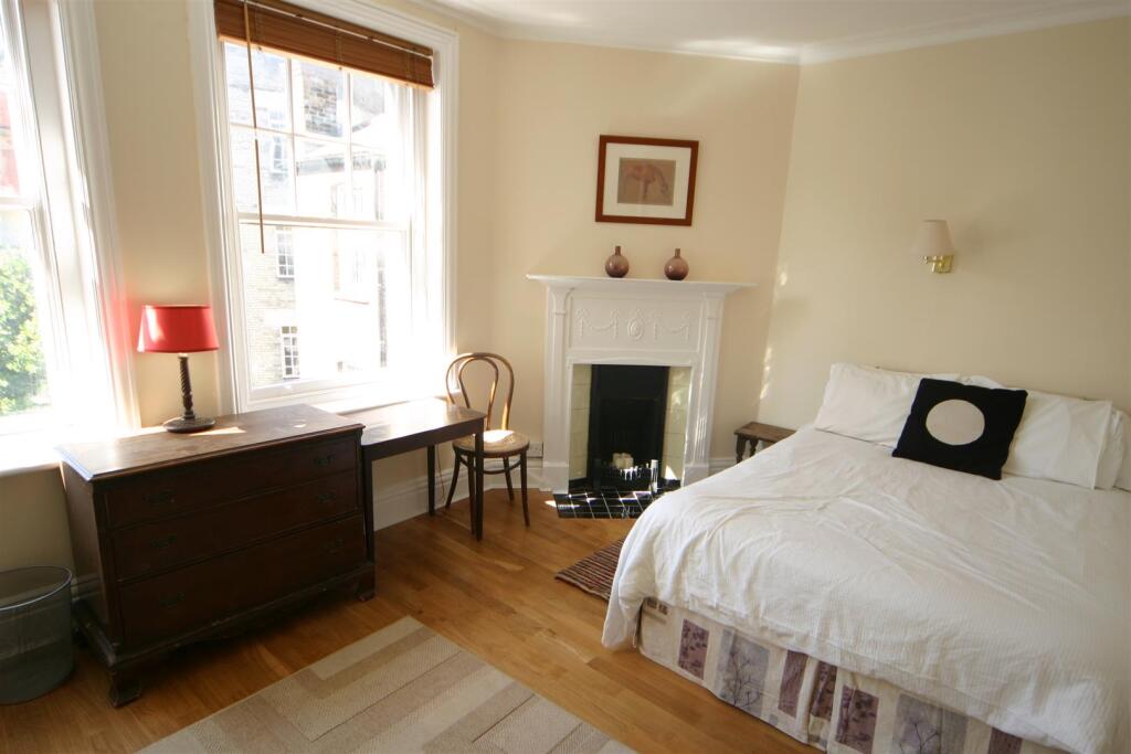 Melcombe Court 15 master 2.JPG