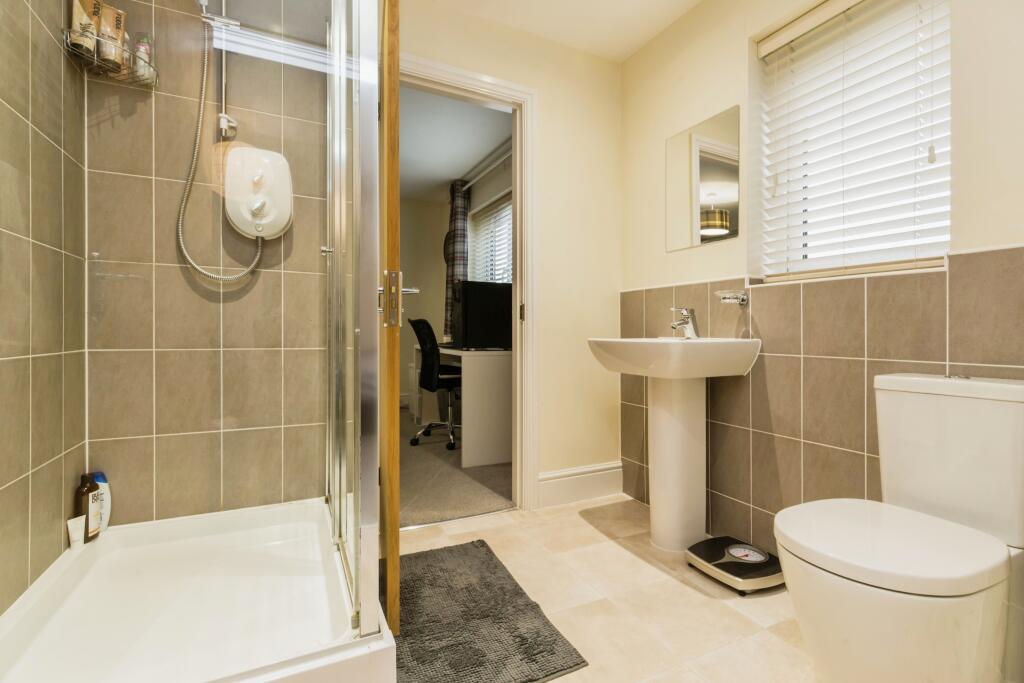 Jack &amp; Jill En-suite