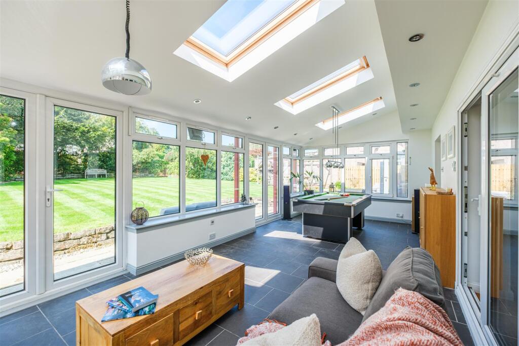 Dunavon Crescent-26.jpg