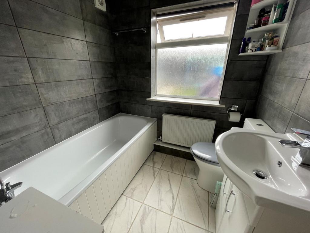 7- Bathroom