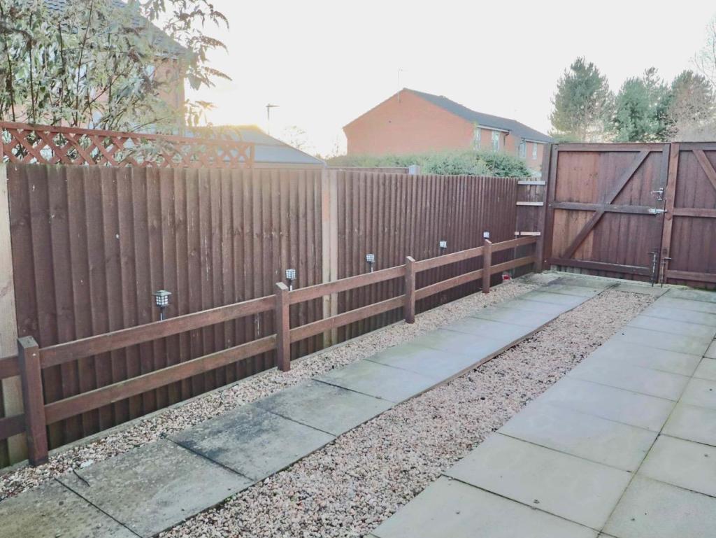 driveway.jpg