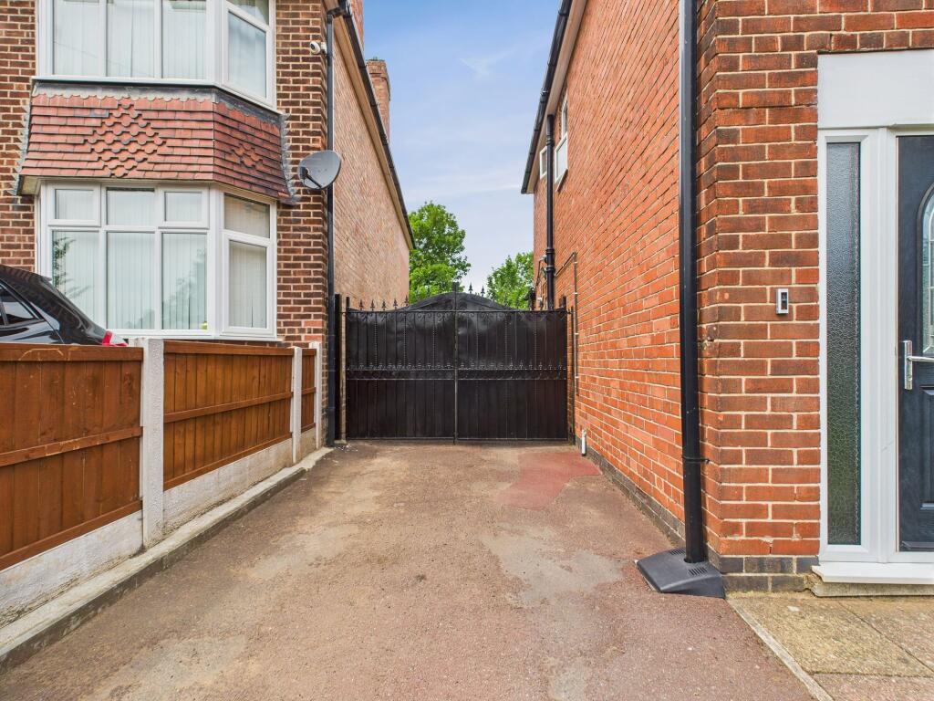 Driveway and Gates