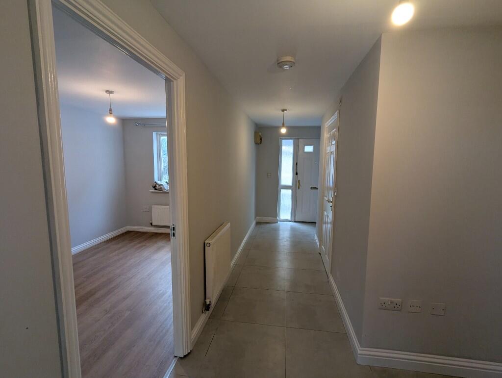 4 bedroom 3 bathroom