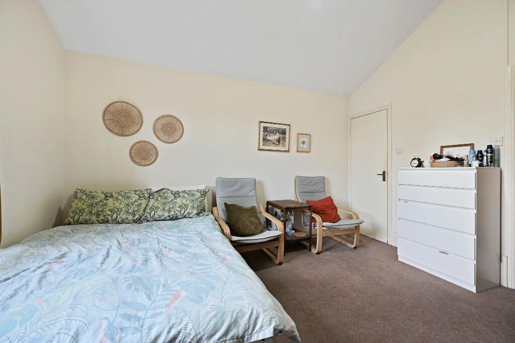 Cricklewood Broadway, London, NW2