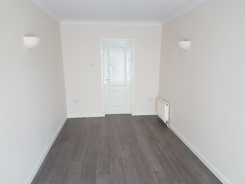 Family room/Bedroom 