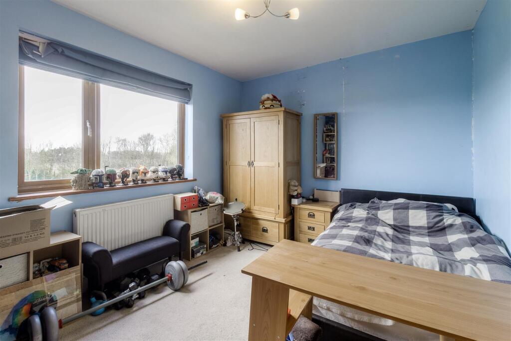 Hipsley Lane, Hurley