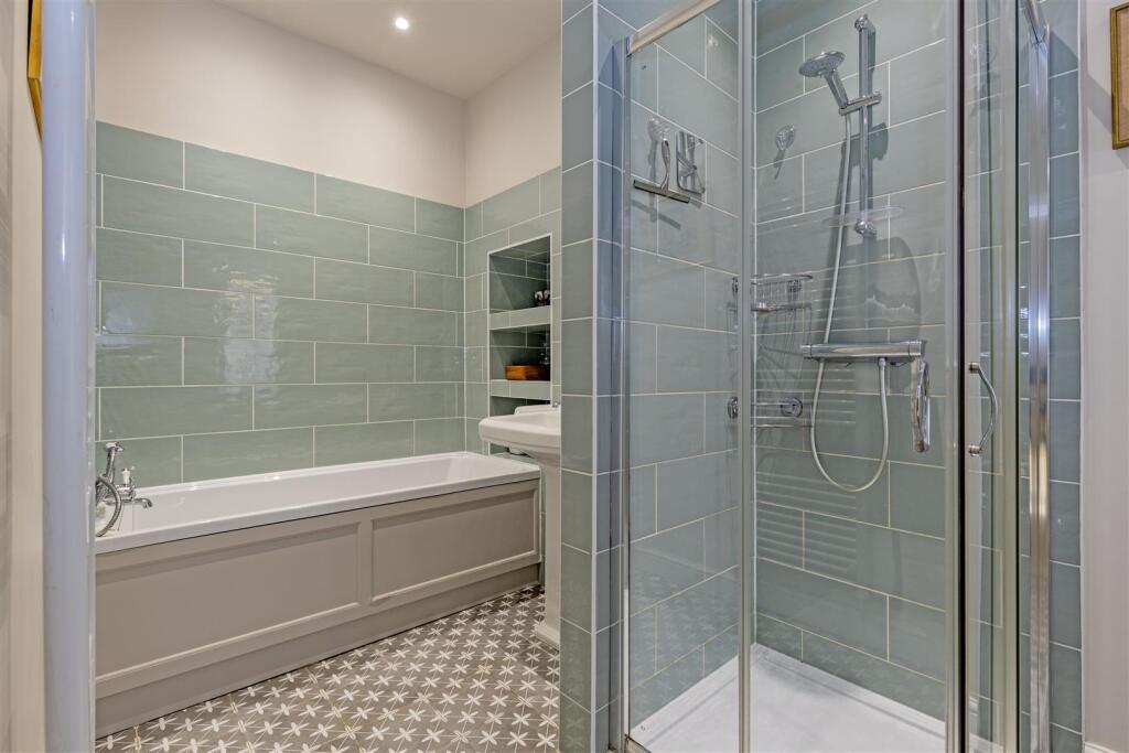 Bathroom-1.jpg