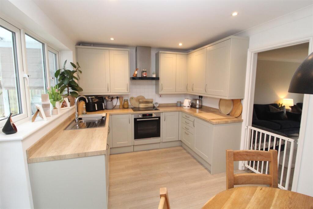 Kitchen / Diner