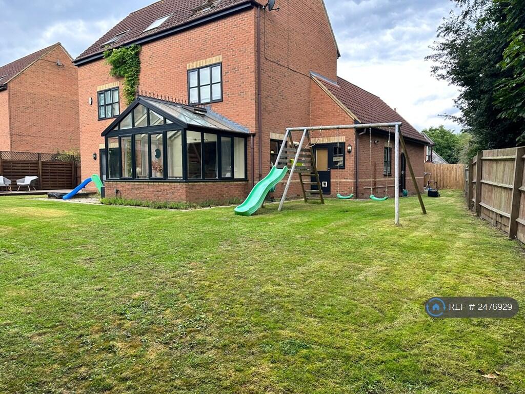 Rear Garden To Side
