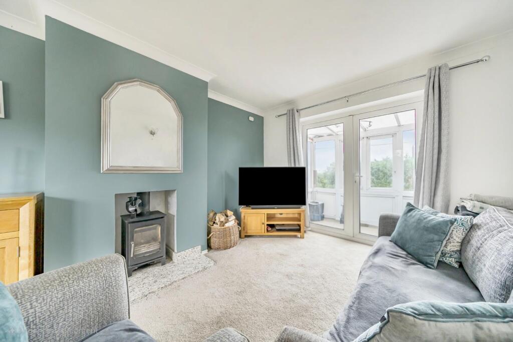 Lounge with view to Conservatory.jpg