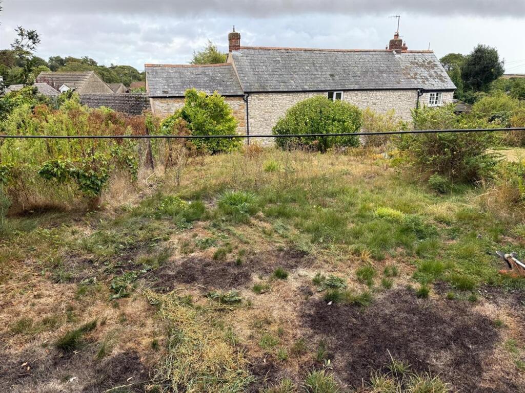 front garden.jpeg