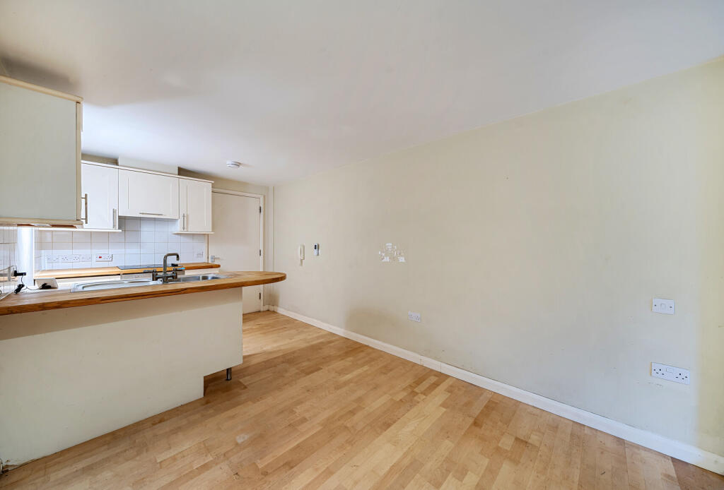 1342183-10-68b83f...