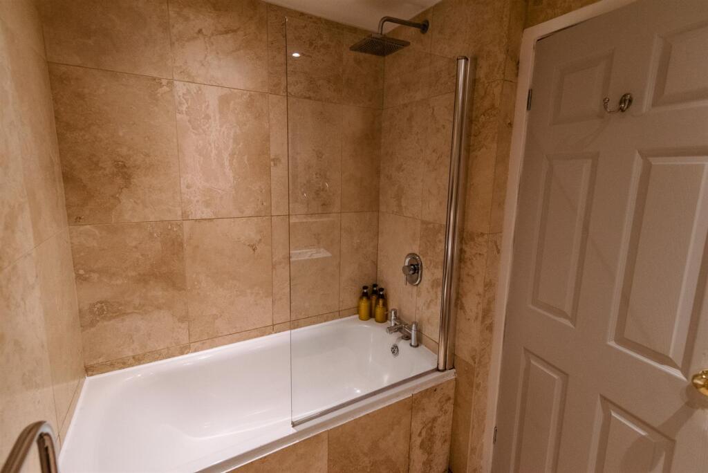 Flat 1 - web size-41.jpg