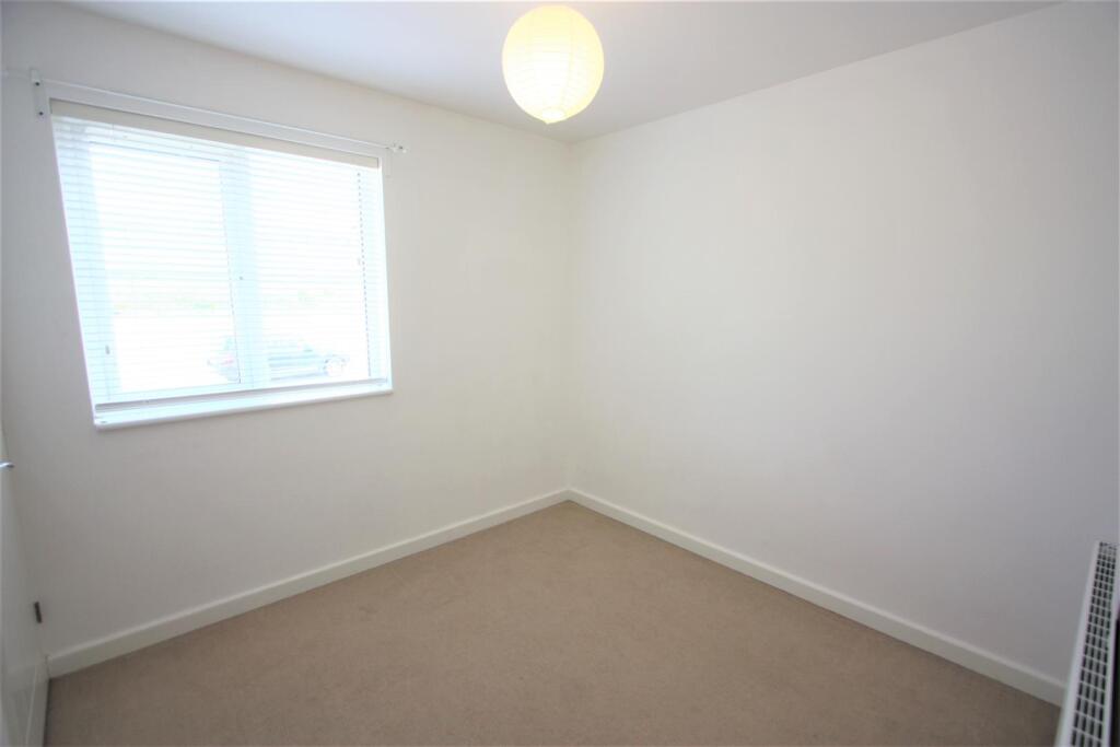 10 Wartha Mews Bedroom 2