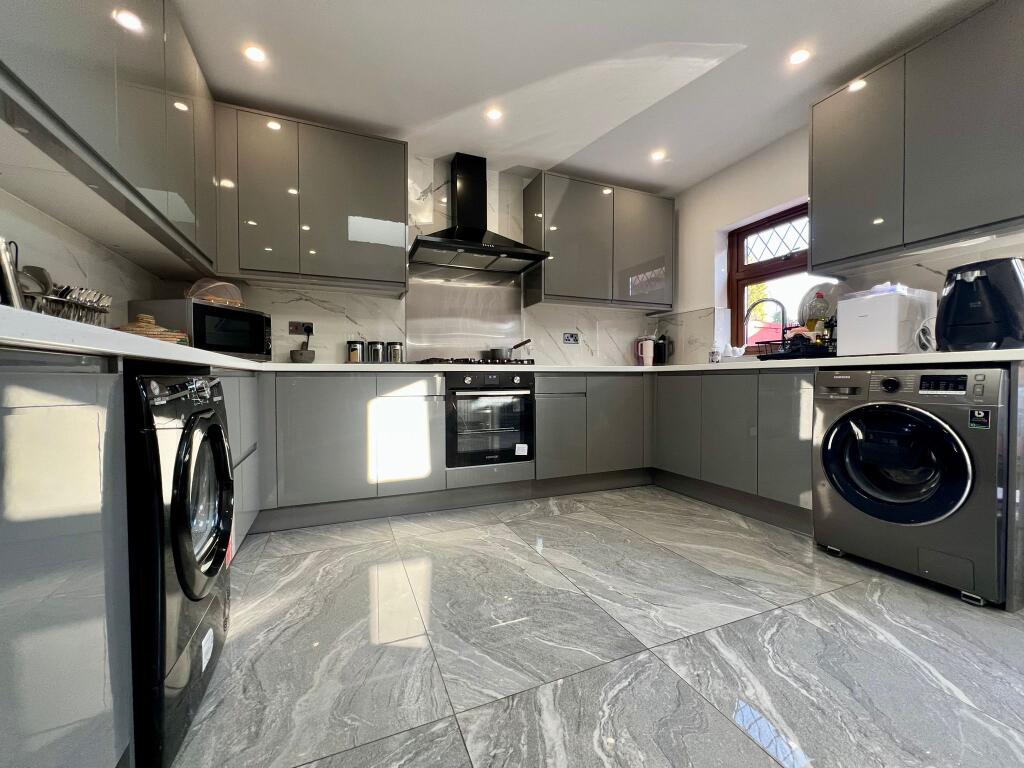 WhatsApp Image 2025-12-03 at 12.23.41 PM (2).jpeg