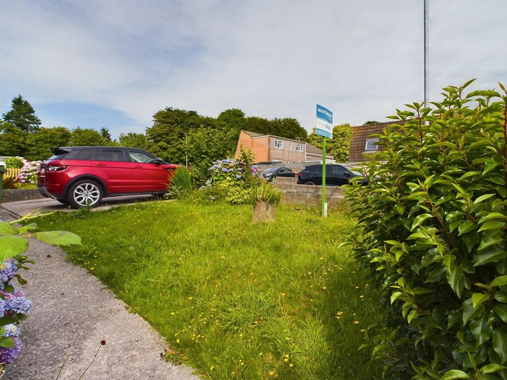 CAM02089G0-PR0278...