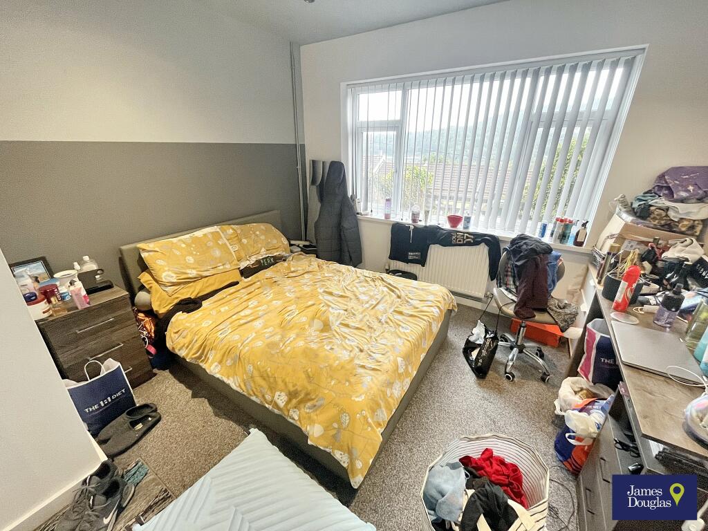 Bed1