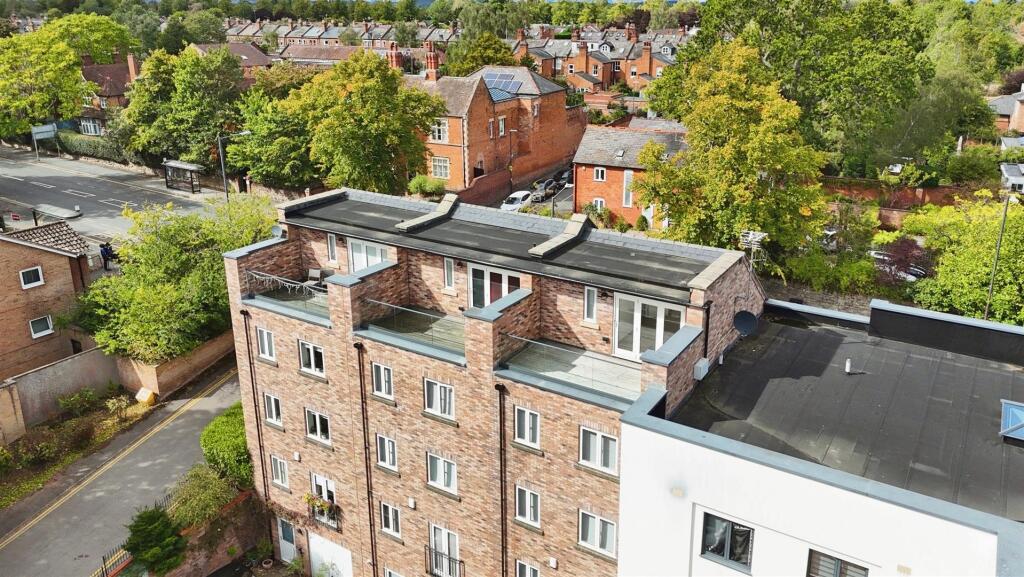 f774808a--4DEF-AE4C-4DF09E0173F2-20727-00000F6CB62