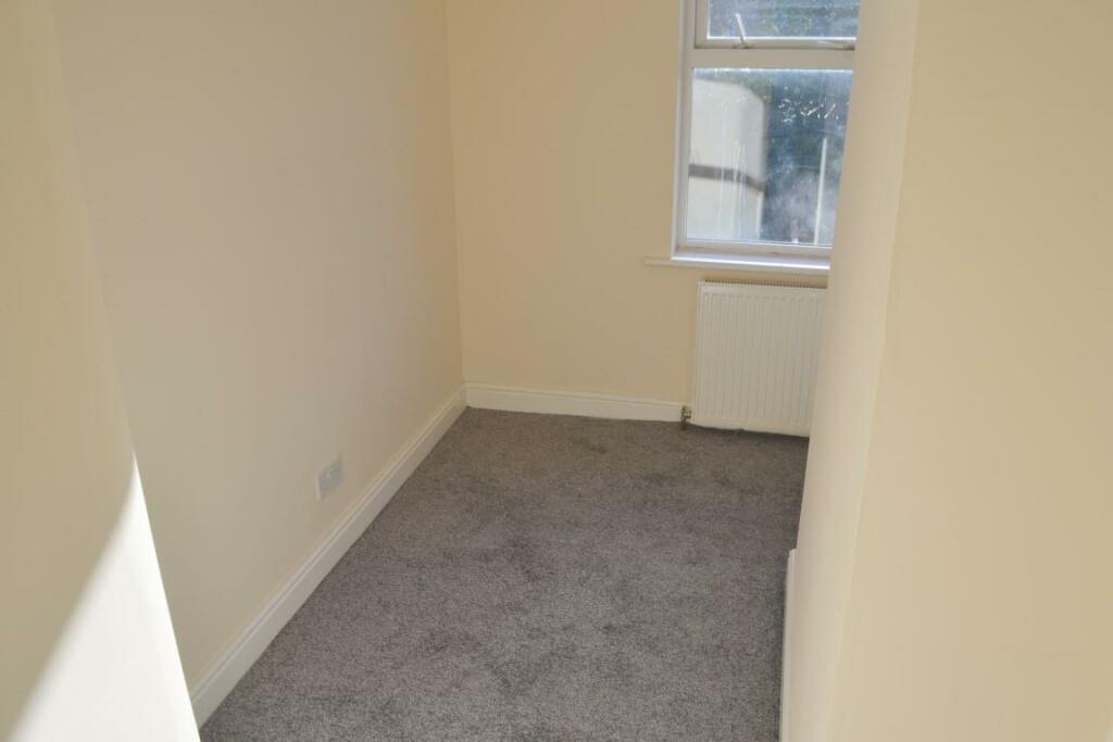 Bed 2 (Medium).JPG