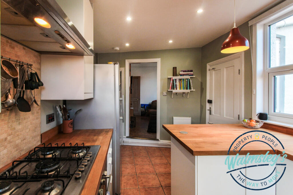 Kitchen breakfast room