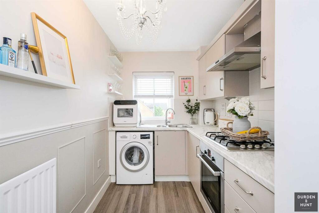 Kensington Court-13.JPG