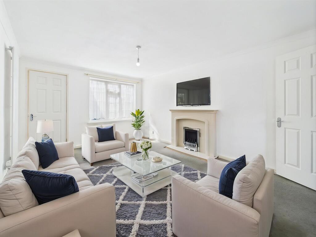 Lounge (Virtually Furnished)