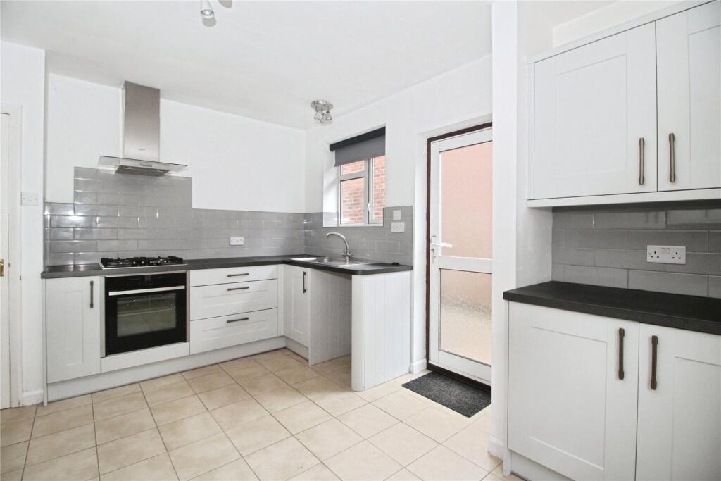 Fitted Kitchen