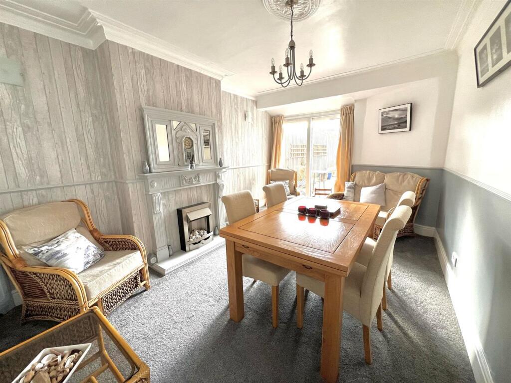 Sitting Room/Diner