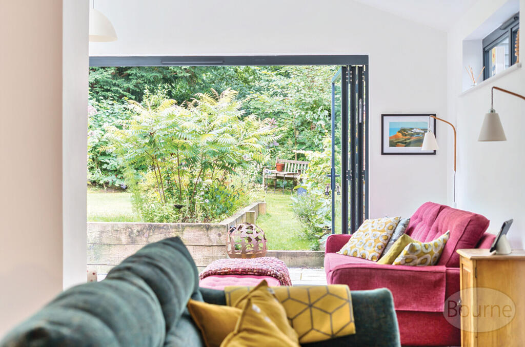 6180b350-91b6-440...