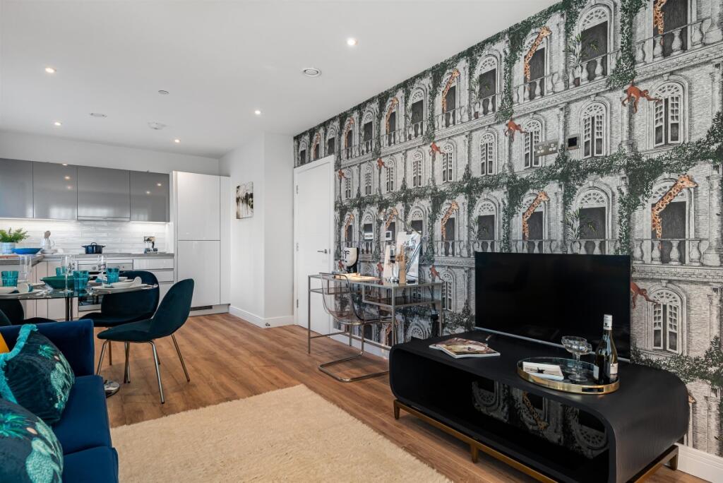 20901ffm - lounge...