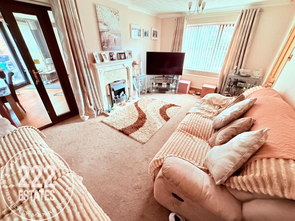 PHOTO-2025-07-08-11-50-47 (12).jpg