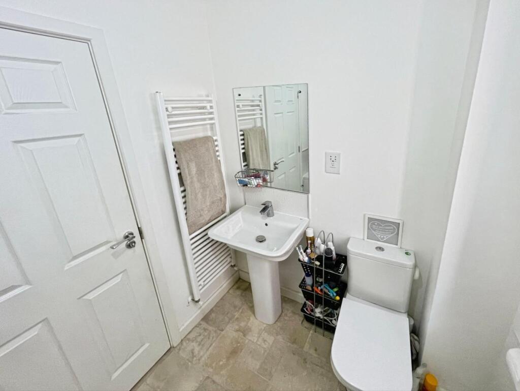 6775a854-F-42C8-BEA5-2AD3A0D8EAFD-5000-000000B115C