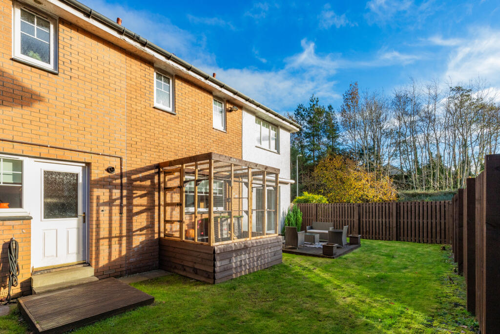 1 deanston park, barrhead L-49