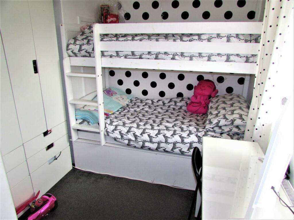 OgdenRd16bed3.JPG