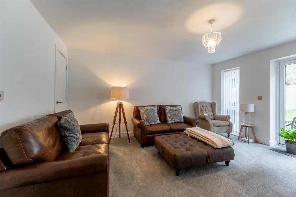 31 Mara Drive-005.jpg