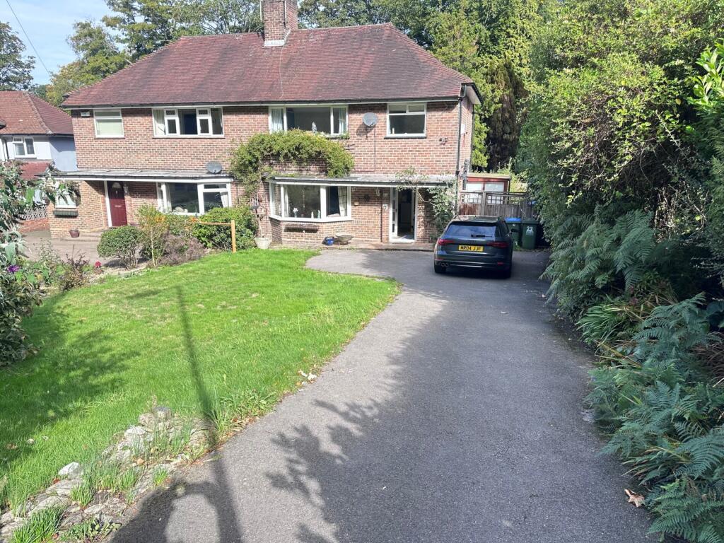Lordswood Road, Lordswood, Southampton, SO16 6SD