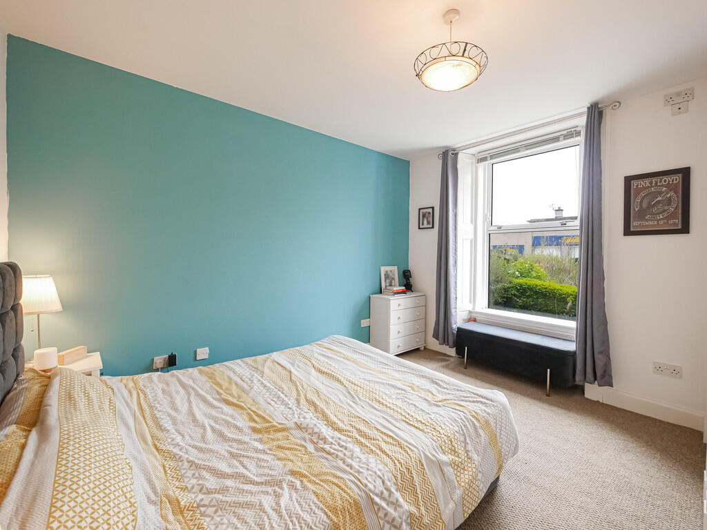 Bedroom 2-1